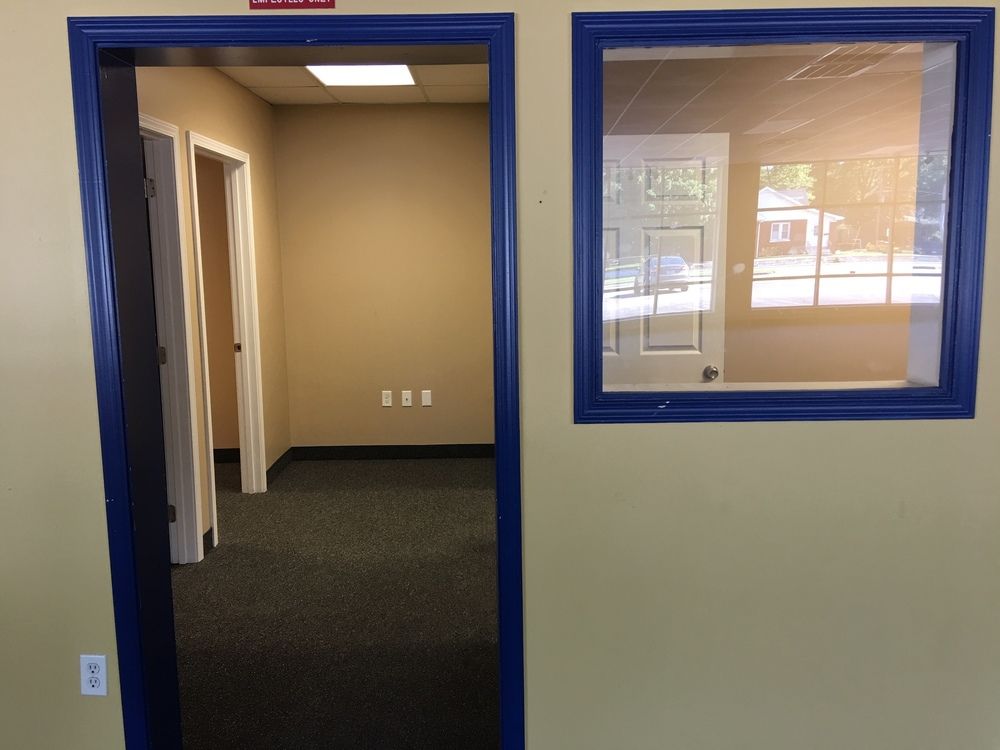 Retail Opportunity: 1321 Covert Avenue, Evansville, IN 47714